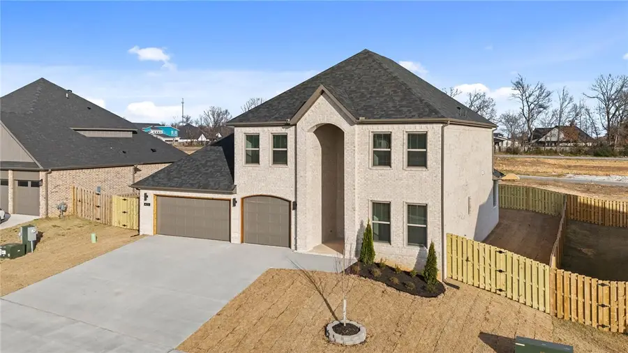 471 Silverview Avenue, Centerton, AR 72719 - Image #3