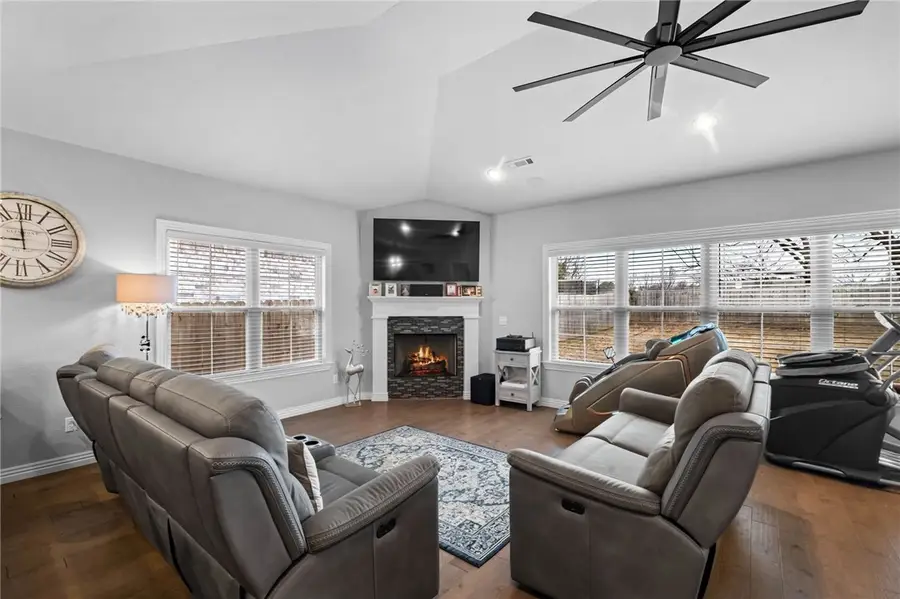 1406 Park Street, Lowell, AR 72745 - Image #3