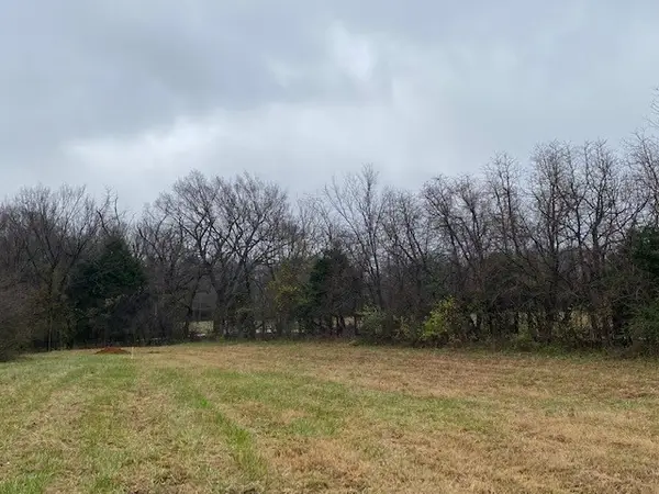 N Gulley Road, Fayetteville, AR 72703