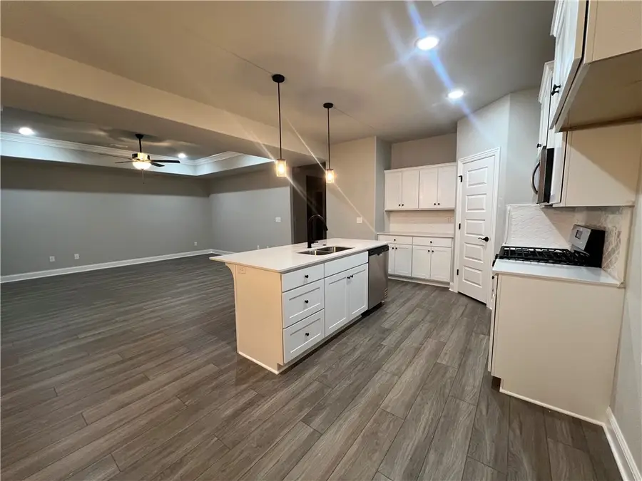 259 Tonya Loop, Huntsville, AR 72740 - Image #2