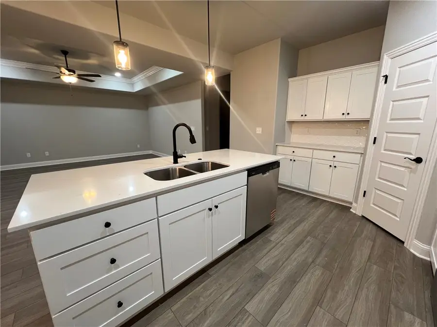 259 Tonya Loop, Huntsville, AR 72740 - Image #3