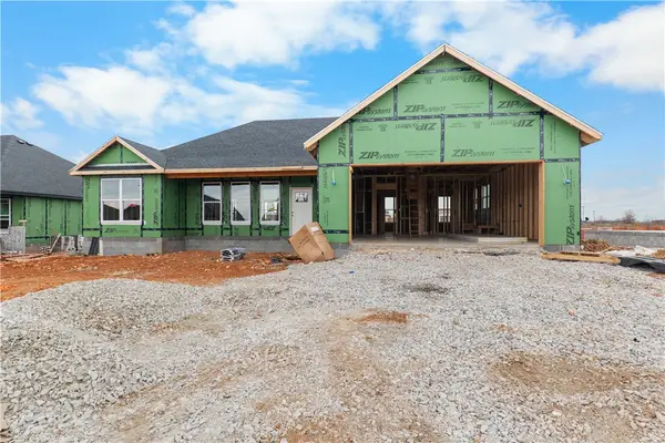 7833 Scenic Valley Avenue, Springdale, AR 72762