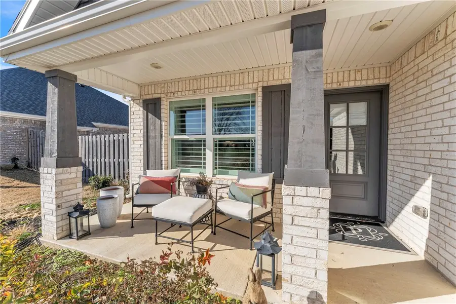 221 S Nightfall Avenue, Farmington, AR 72730 - Image #3