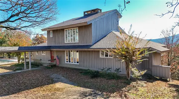 10780 South Point Lane, Dardanelle, AR 72834