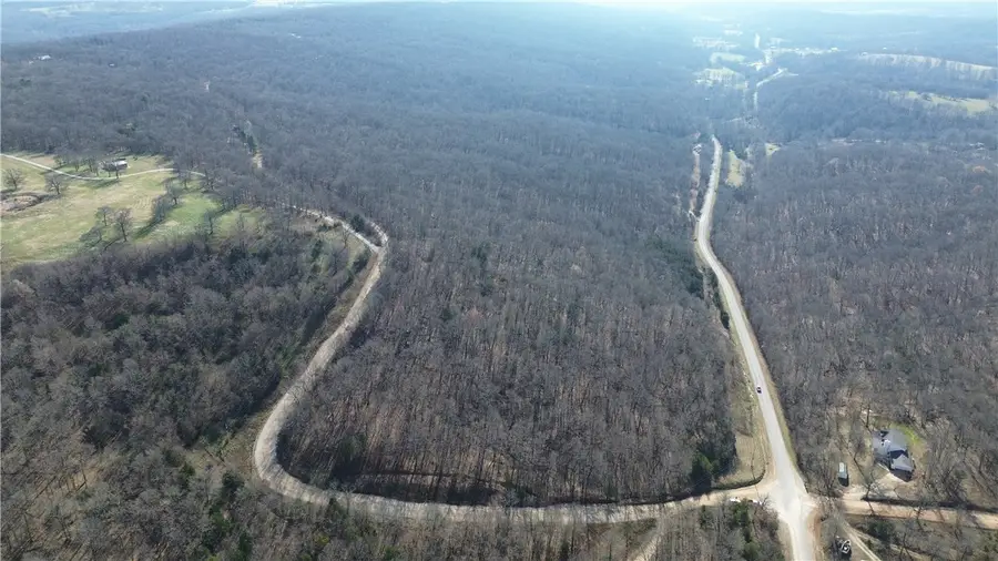 15337 Stagecoach Road, Prairie Grove, AR 72753 - Image #2