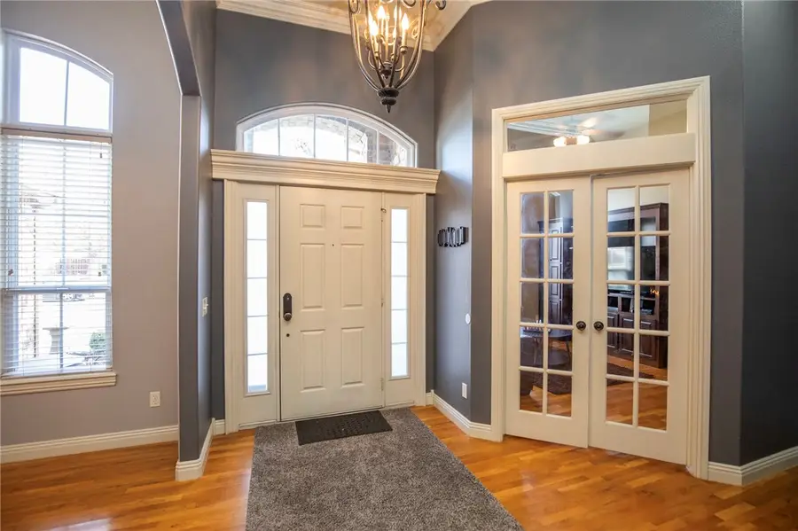 5704 S Chanberry Lane, Rogers, AR 72758 - Image #2