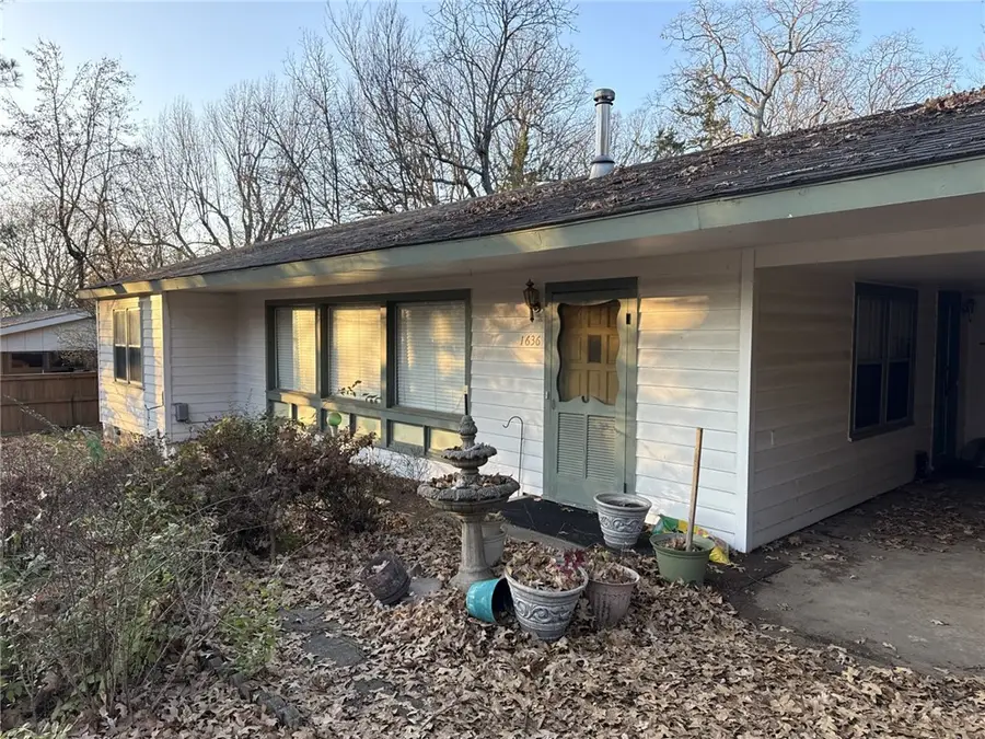 1636 Carolyn Drive, Fayetteville, AR 72701 - Image #2