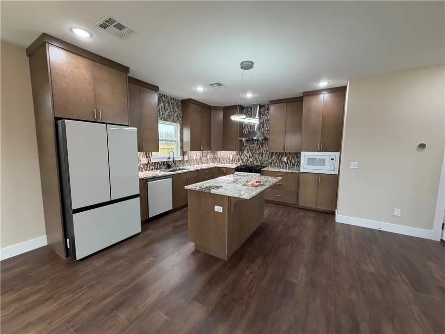 4924 Weeping Willow Avenue, Springdale, AR 72764 - Image #3