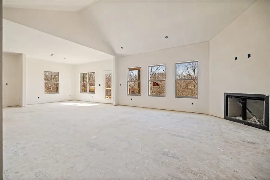 25 Egton Drive, Bella Vista, AR 72714 - Image #3