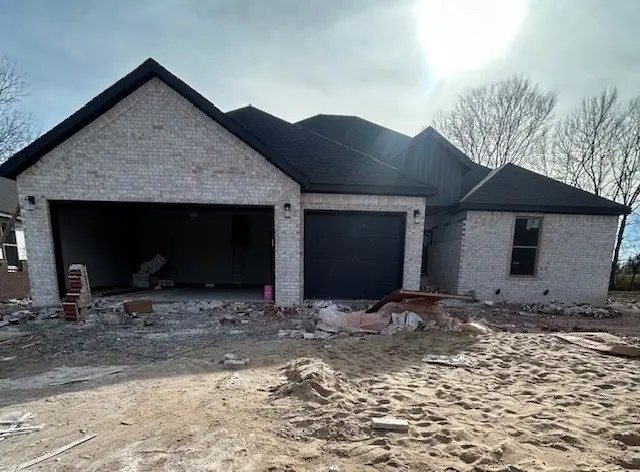 808 W Kelley Ann Street, Siloam Springs, AR 72761 - Image #2