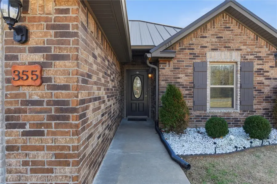 355 Lucian Lane, Springdale, AR 72764 - Image #3