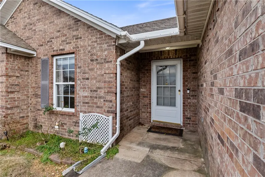 900 Churchill Court, Gentry, AR 72734 - Image #3