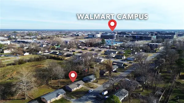 701 SE 10th Street, Bentonville, AR 72712