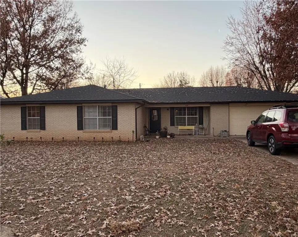 210 Franklin Avenue, Lowell, AR 72745 - Image #1