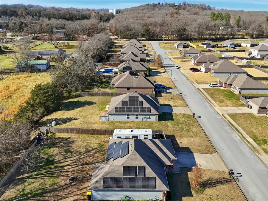 983 Jessica Leigh Street, Elkins, AR 72727 - Image #2