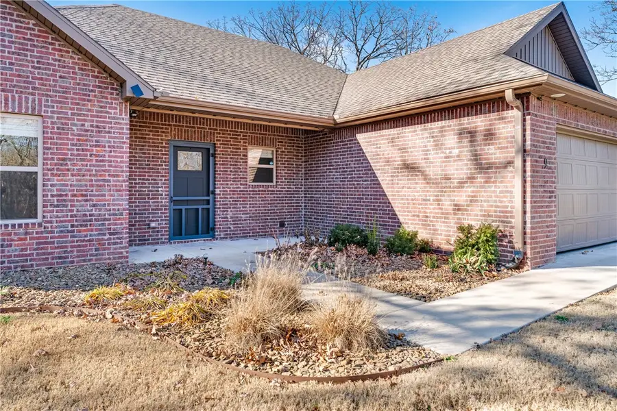 9 Kirkconnel Lane, Bella Vista, AR 72715 - Image #2
