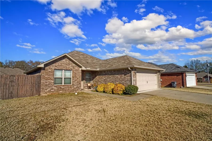 1617 E 9th Street, Russellville, AR 72802 - Image #2