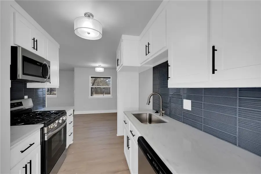 905 Thomas Boulevard, Springdale, AR 72762 - Image #3