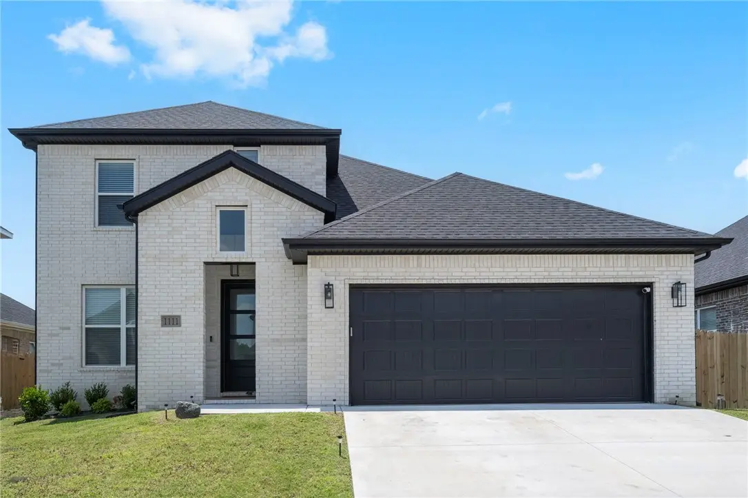 1111 Mammoth Street, Bentonville, AR 72713 - Image #1