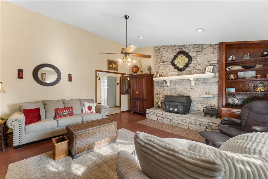 1307 W Pine Street, Rogers, AR 72758 - Image #2