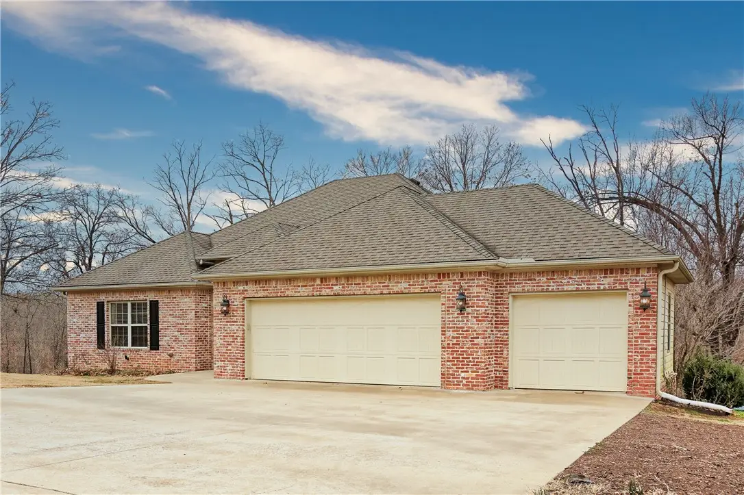 13815 Eastgate Drive, Rogers, AR 72756 - Image #1
