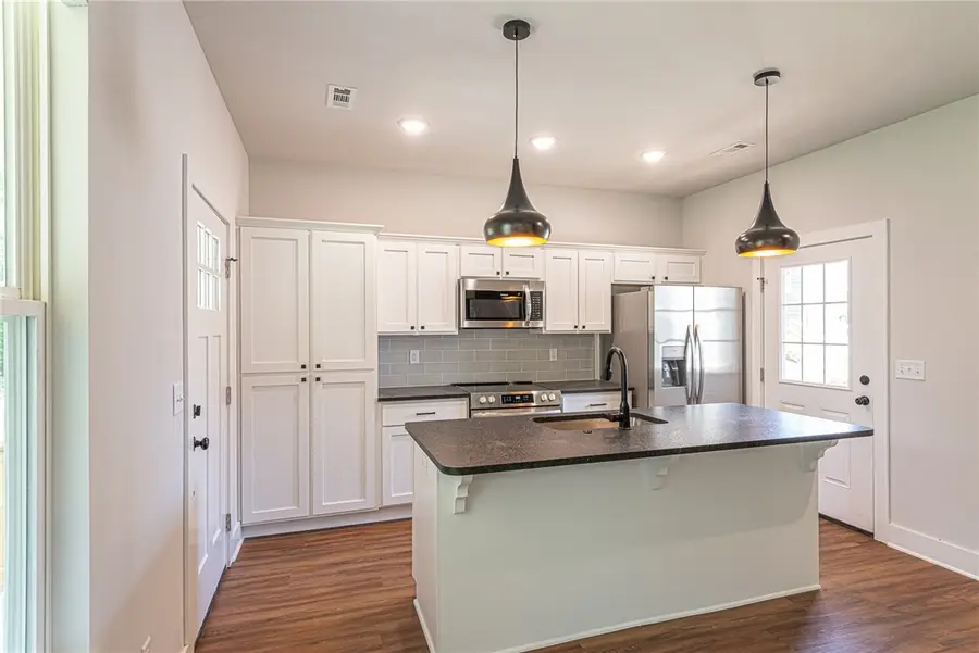 952 S Laramie Heights, Fayetteville, AR 72704 - Image #3