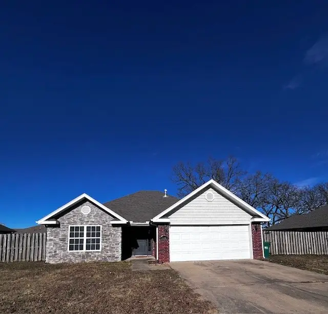 1220 Shiraz Drive, Centerton, AR 72719 - Image #1