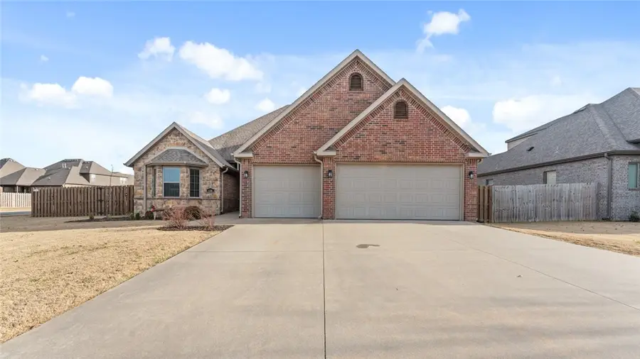 4201 SW Flagstone Boulevard, Bentonville, AR 72713 - Image #2