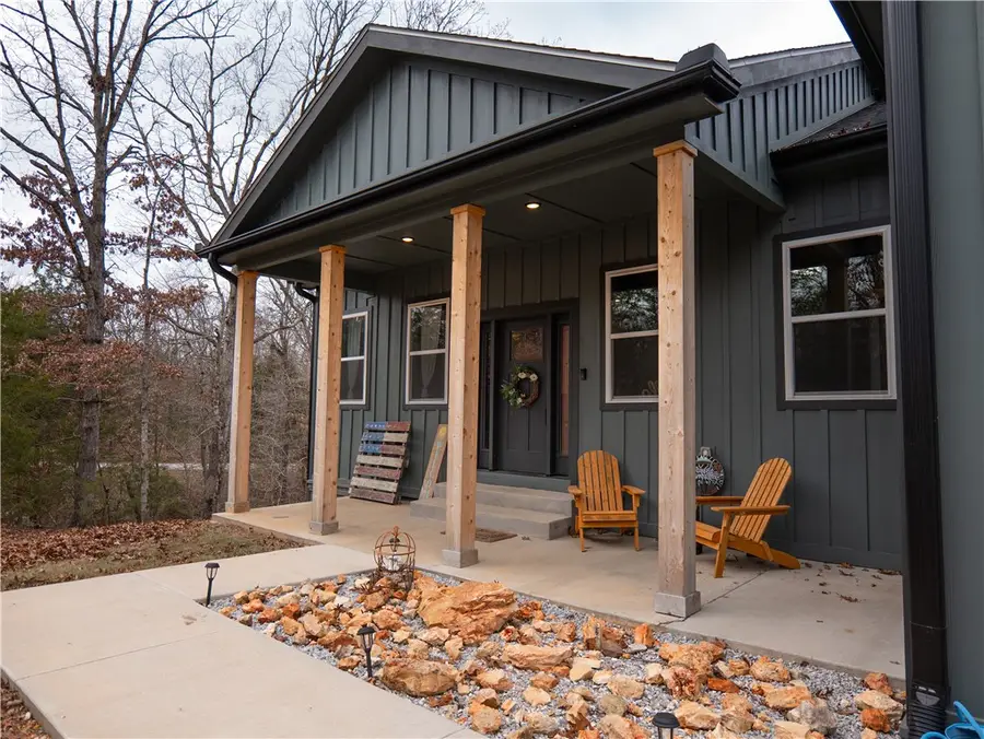 14201 Horse Shoe Drive, Lowell, AR 72745 - Image #2