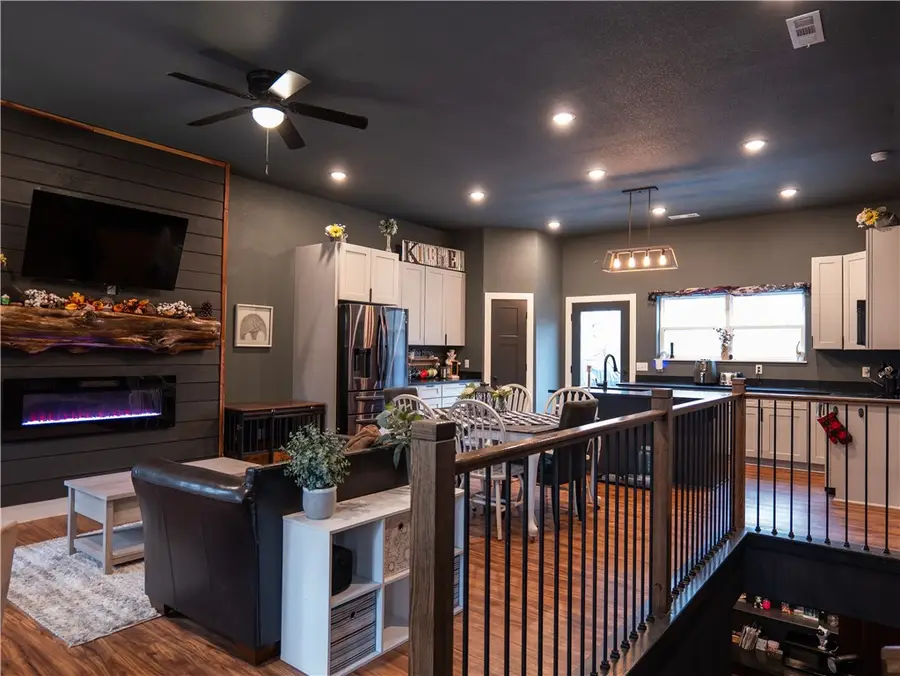 14201 Horse Shoe Drive, Lowell, AR 72745 - Image #3