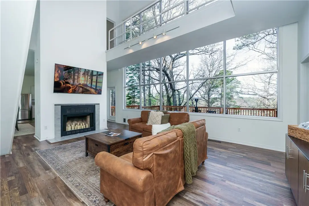 1 Drennon Drive, Eureka Springs, AR 72632 - Image #1