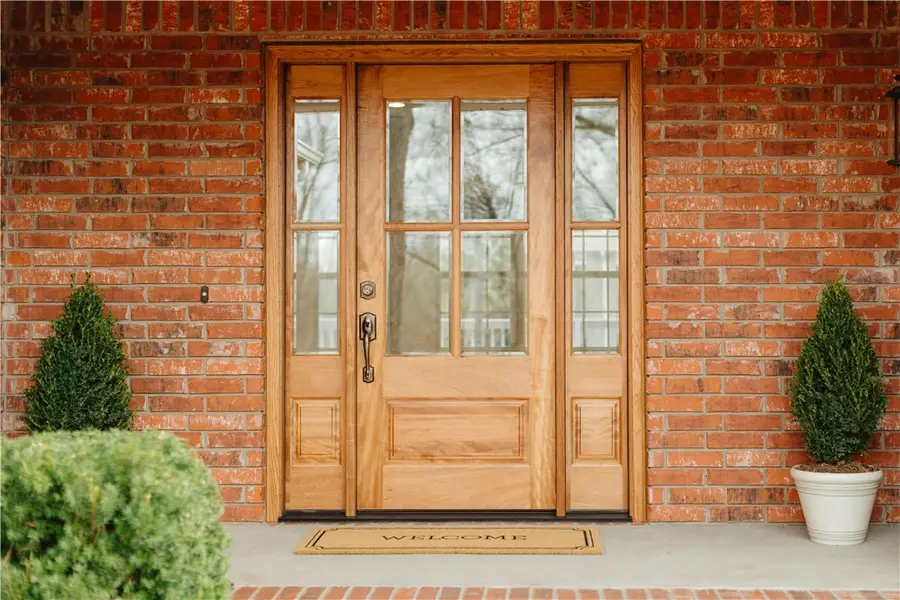 2 Granshire Lane, Bella Vista, AR 72714 - Image #3