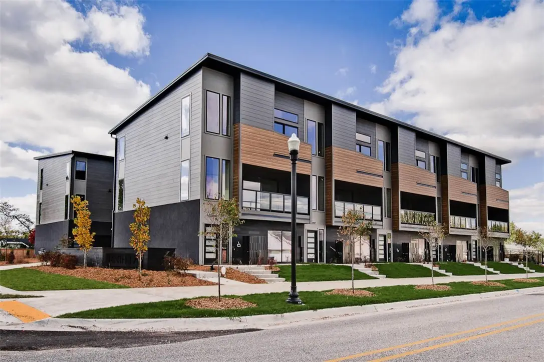 210 NW 9th Street, Bentonville, AR 72712 - Image #1