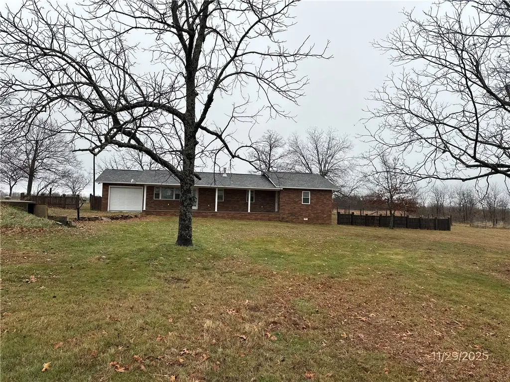 123 Nevermore Drive, Marshall, AR 72650 - Image #1