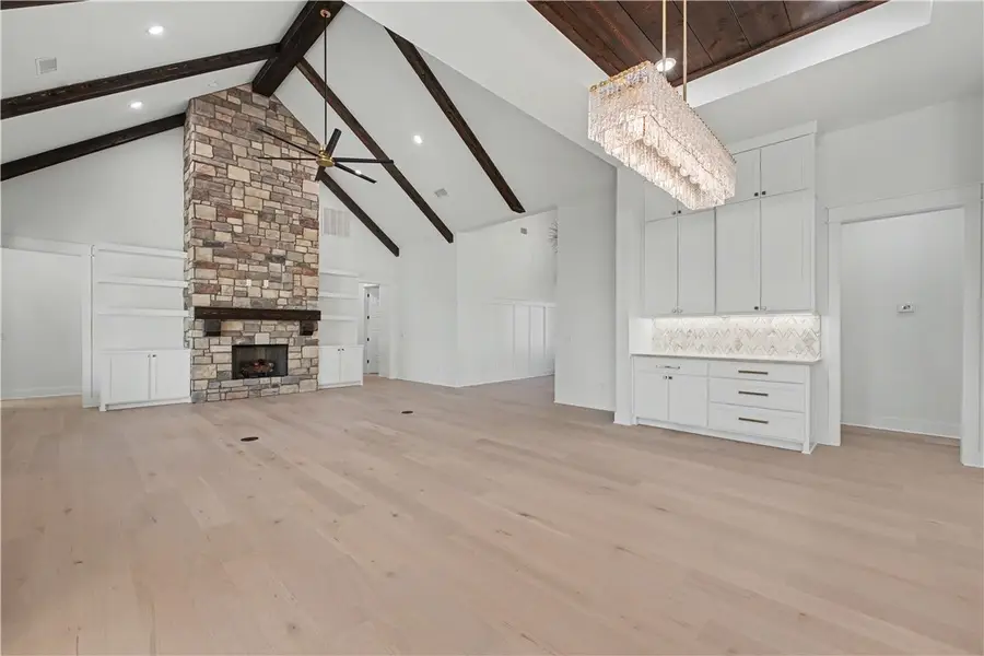 561 Oneida, Pea Ridge, AR 72751 - Image #3