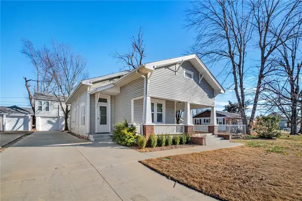 615 & 615 1/2 N 3rd Street, Rogers, AR 72756