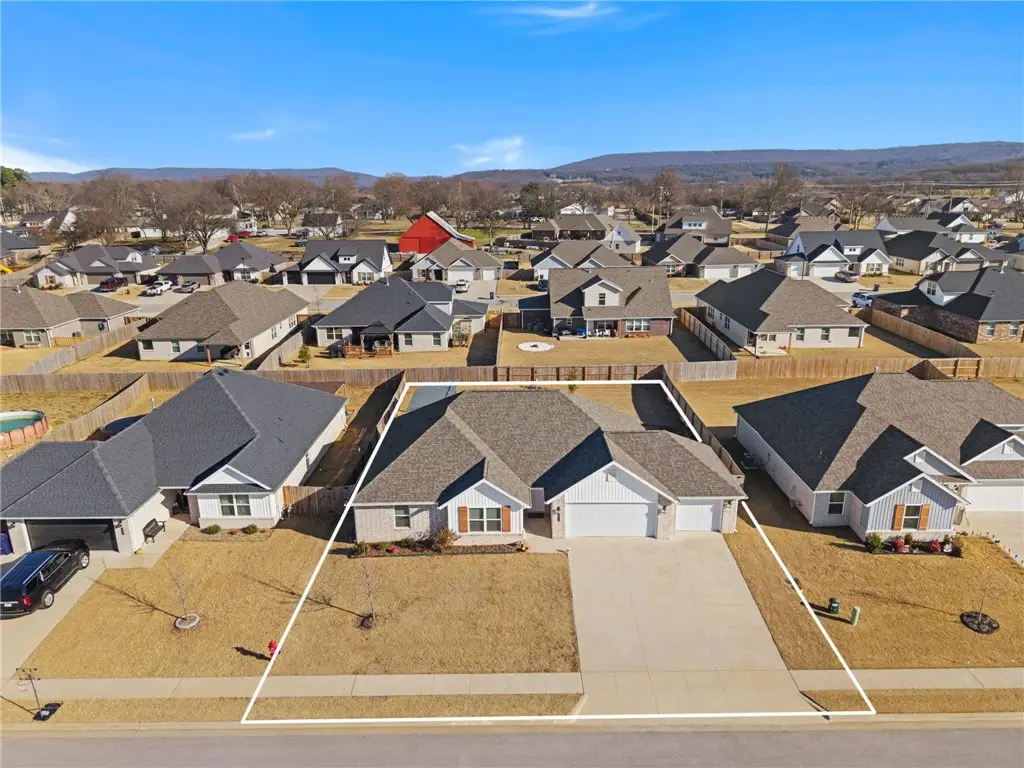 641 Kayla Maria Street, Prairie Grove, AR 72753 - Image #1