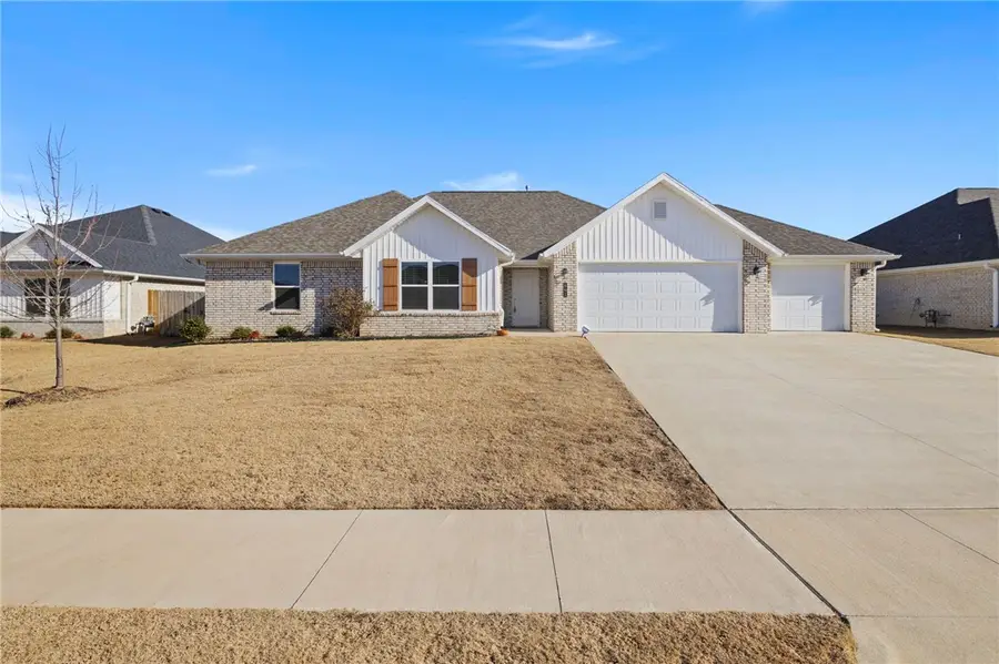 641 Kayla Maria Street, Prairie Grove, AR 72753 - Image #2