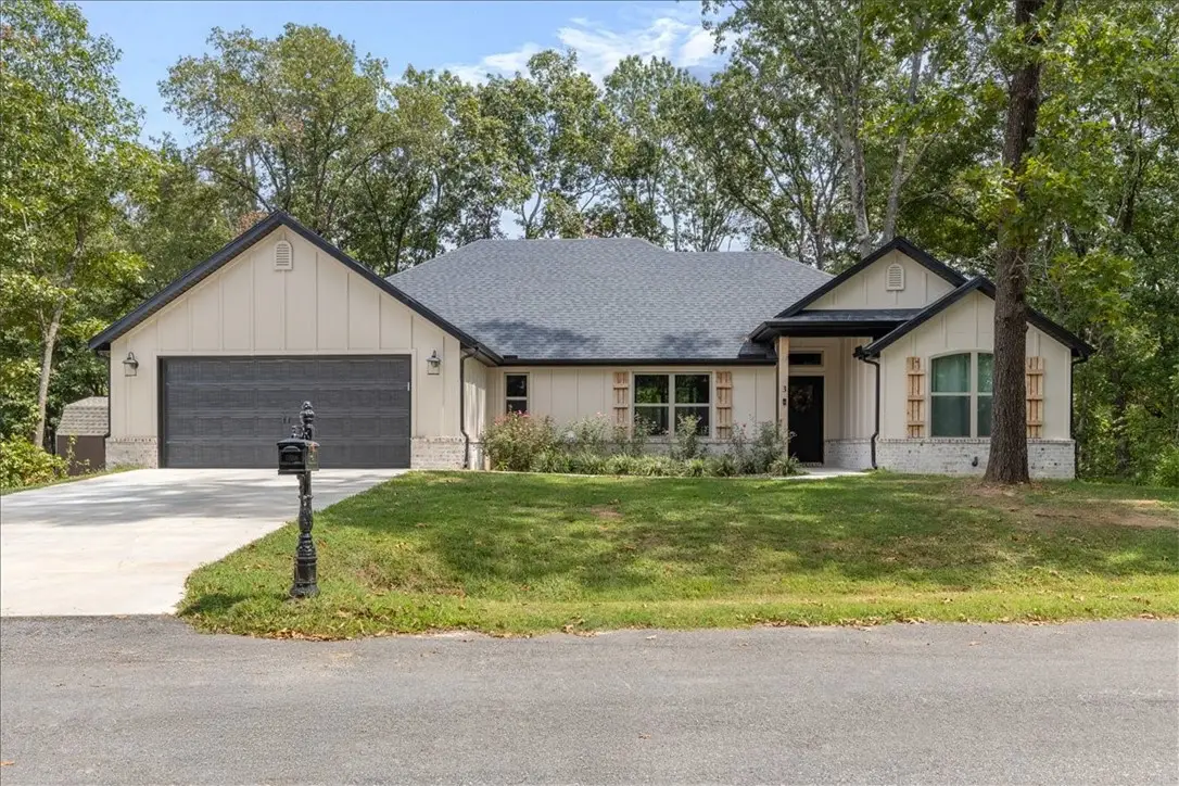 3 Pylle Lane, Bella Vista, AR 72715 - Image #1