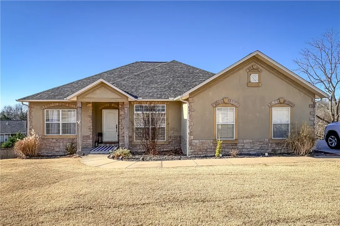 1220 W Holt Avenue, Harrison, AR 72601 - Image #1