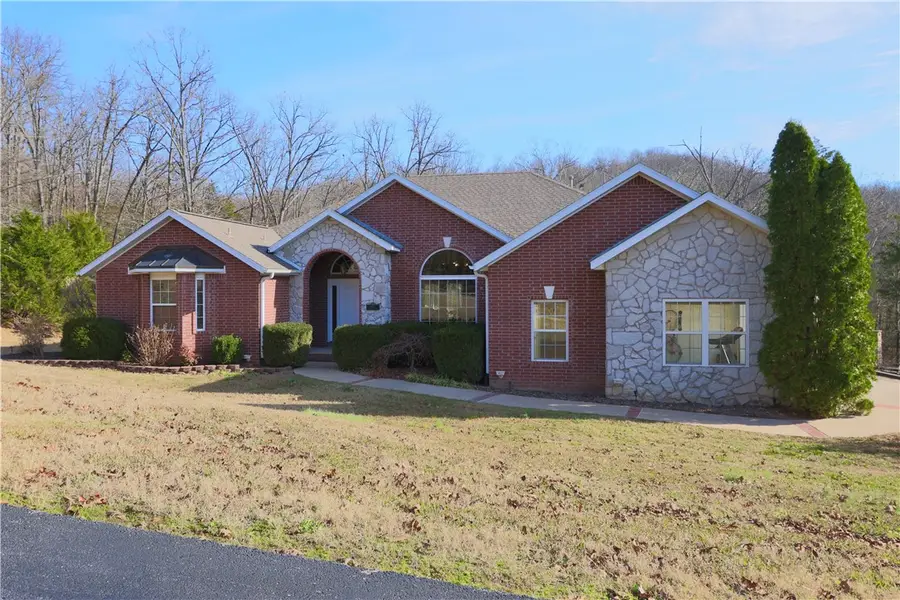 4857 E Woodsedge Road, Fayetteville, AR 72701 - Image #2