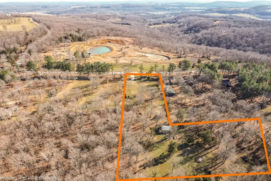 10271 N Smokey Bear Road, Fayetteville, AR 72701 - Image #3