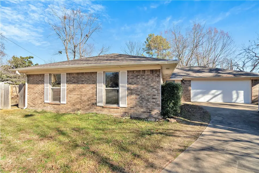 1812 E Furman Street, Fayetteville, AR 72703 - Image #2