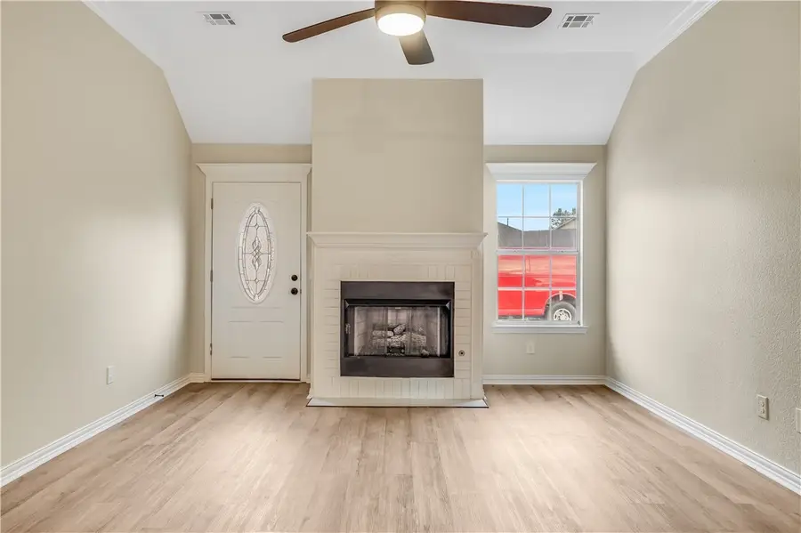 3011 Beaver Creek Street, Springdale, AR 72764 - Image #2