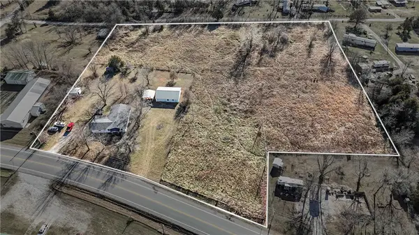 30495 State Highway 37, Seligman, MO 65745