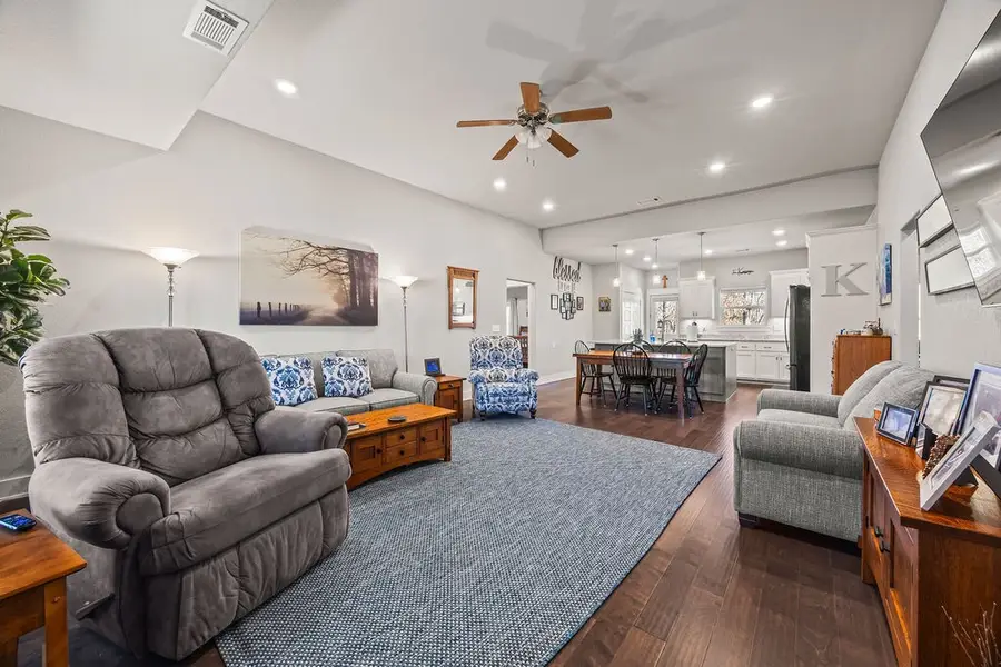 17 Ravenglass Lane, Bella Vista, AR 72714 - Image #2