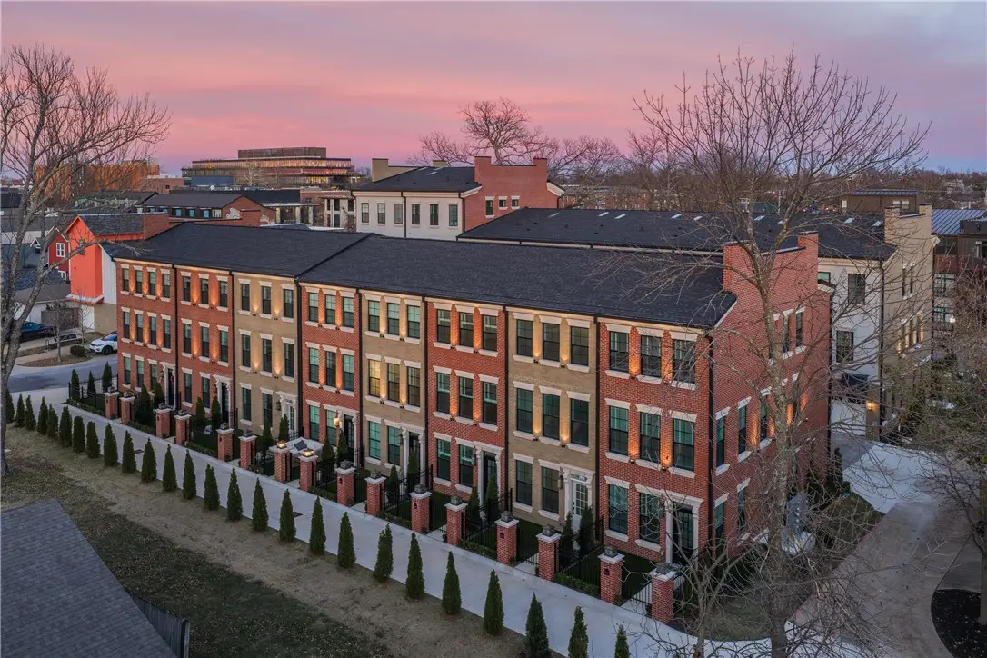 331 SW 5th Street, Bentonville, AR 72712 - Image #1