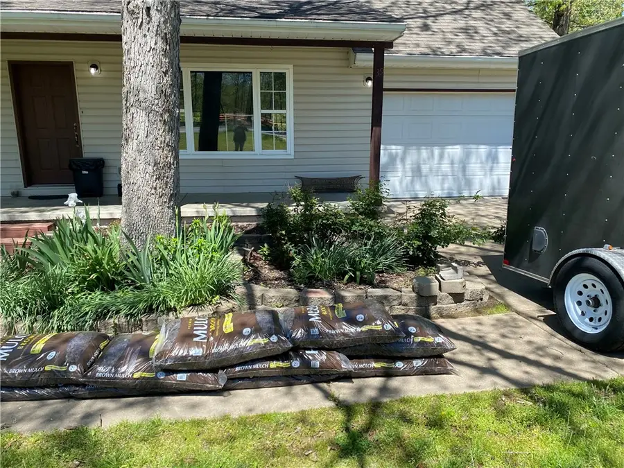 39 Glasgow Drive, Bella Vista, AR 72715 - Image #2