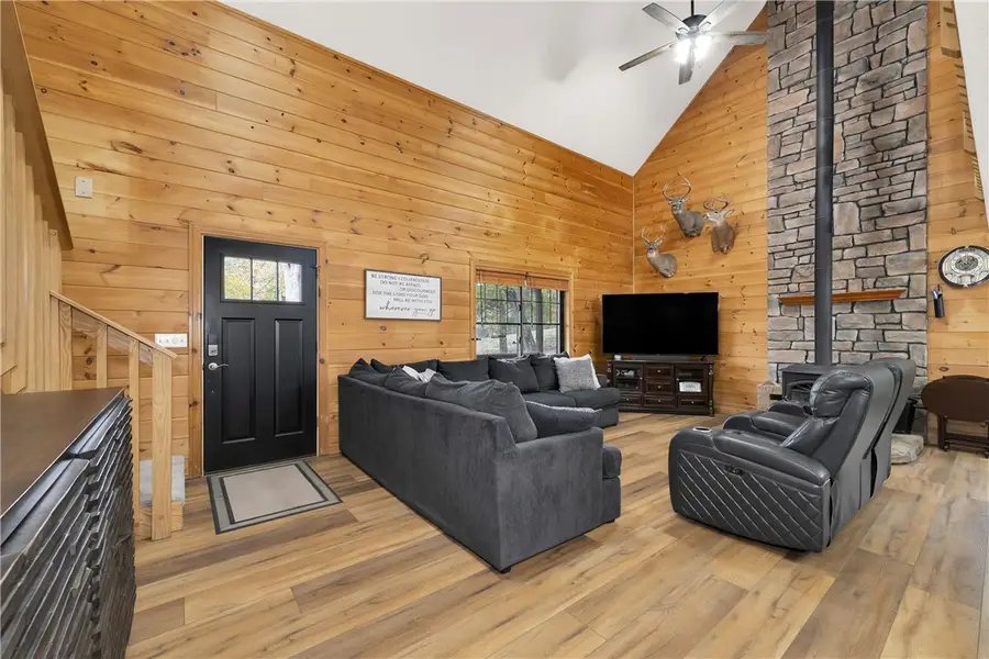 12825 E Wallin Mountain Road, West Fork, AR 72774 - Image #3