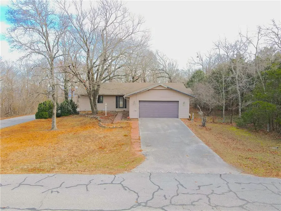 12598 Lodge Drive, Garfield, AR 72732 - Image #2